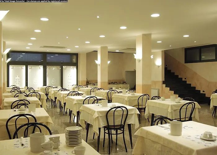 Отель Ideale 2*