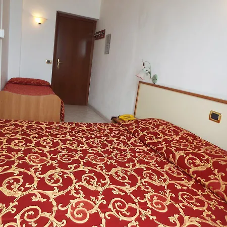 Ideale Hotel 2*