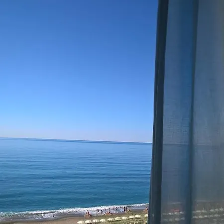 Ideale Hotel 2*